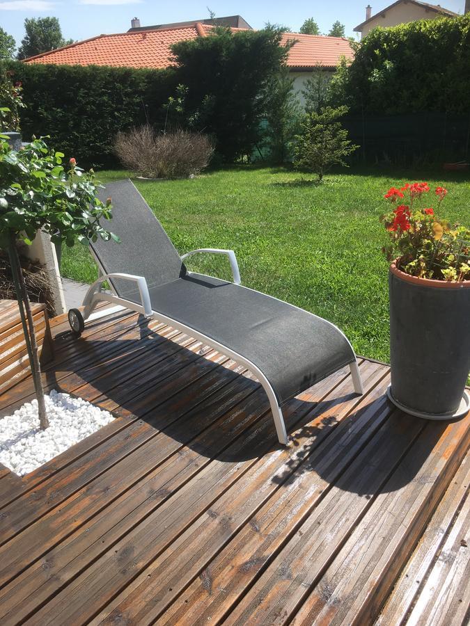 Chambre D'Hotes L'Amaryllis Cournon-d'Auvergne Εξωτερικό φωτογραφία